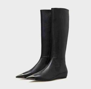 Boots Mkkhou Fashion Kneehigh Women New Metal Metal مدبب إصبع القدم السحاب Mid Flat Allmatch Leather High T2209157426336