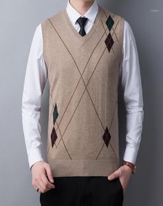 Man Cashmere maglione autunno primaverile pattern argyle motoschi girevoli maschile a maglia senza maniche pullovers12941991