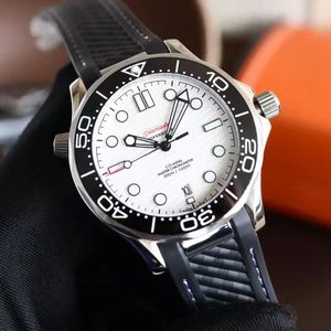 Brand Mechanical Owatch Luxury Classic Teenagers Watch Movement Automatic Mechanical Watcher Orologi da polso da donna super luminose uomini guardano i regali Montre de Luxe