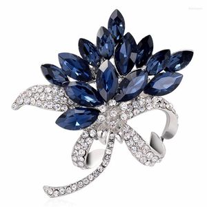 Brosches Elegant Zircon Orchid Flower Lapel Brosch Blue Bouquet Crystal Corsage Pins For Women Girls Wedding Jewelry Gift