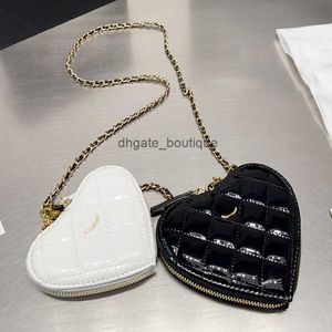 Cosmetic Bags Cases Mini Double Heart Zipper Coin Purse Designer Bag Patent Leather Black White Matelasse Chain Lovely Crossbody Shoulder Handbag Lady Wallet Gold