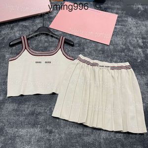 Knitted Women Skirt Singlets Set Luxury Designer Knits Pleated Skirt Outfits Cropped Tanks Skirts Outfit