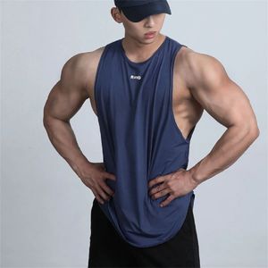 Brand Casual Fashion Cashing Bodybuilding Cotton Gym Tops Tops Man Sleeveless Shirt Fitness Stringer Muscle Workout gilet 240513