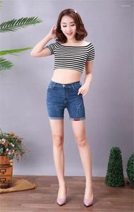 Frauen Jeans hohe Taille Wasserwäsche Mode Saum aufgerollt Stickerei lässige Jeanshosen zerrissen Jean Shorts