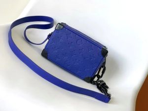 Najnowsza łańcuch skóry mała kwadratowa torba modowa torba na ramię Crossbody Bag 18,5*13*8