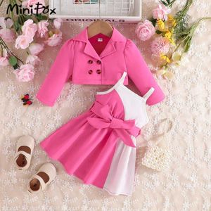 Kläder sätter minifox baby klänningar lapel blazer kappa och lapptäcke spaghetti-rem bälte klänning för flickor barn kläder barn set y2405201s4h