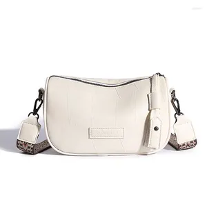 Hobo Trendy Designer Women's Handbag 2024高品質のソフトレザー女性メッセンジャーバッグレトロミニマリストの女の子のショッピングバッグウォレット
