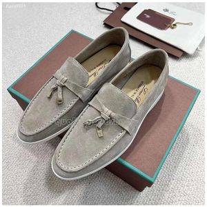 Loropiano Men Dress Shoes LP Loafers女性デザイナーサマーウォークフラットミュールキャトルベートタッセルビジネススエードモカシン高品質のカジュアルシューズ025 796