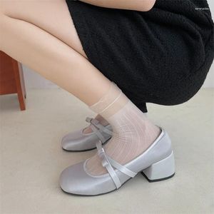 Dress Shoes French Fragrance Style Mary Janes Women's 2024 Summer Solid Color Simple Shallow Mouth Round Head Ballet Single