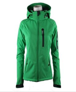 WholeThe Women Softshell jacket coat Men Outdoors Sports Coats women Ski Hiking Windproof Winter Outwear Soft Shell jacket1202590