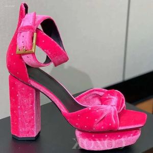 Yüksek Topuk Sonbahar Eşsiz Kadınlar Sandalet Üst Tasarım Ziyafet Platformu Auric Alan Açık Ayak Parmağı Ladie Bac