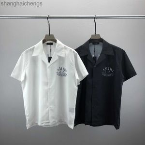 トレンディなブランド1to1 Amirirs Shirtsデザイナー高品質の男性ポロシャツファッショナブルなヨーロッパスタイルの短袖シャツとバックレタープリントパターン