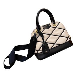 Borse borse da donna donna di lusso Pochette con fiore 24ss shouder crossbody designer borse borse da uomo con borsetta metallica donne originali 24 cm