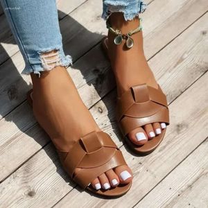 Tasarımcı Sandalet Düz Moda Kadın Terlik Yazılar İçin Ayakkabı 2024'te Sandalias 1b9