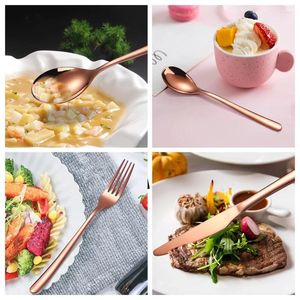 Zestawy naczyń obiadowych Nordic Cutlery 24pcs Zestaw stali ze stali nierdzewnej z nożem widelca łyżka herbaty Cutlerie