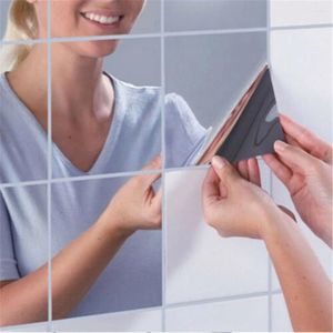 Adesivos de parede 9pcs/espelho quadrado de telha auto adesiva adesiva adesiva de casa decoração de banheiro de casa bastão de banheiro 2024