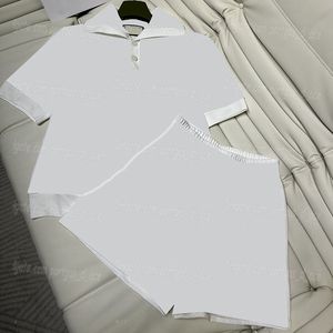 Письмо Жаккард Полос Шорты наборы женщин роскошные дизайнер летние повседневные футболки шорты наряды с коротким рукавом спортивные шорты