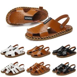 Sandal Erkekler Kadın Ayakkabıları Ucuz Terlik Tasarımcı Platformu Runner Triple Siyah Yaz Moda Açık Ev Slayt Slayt Erkekleri Kadın Spor Ayakkabı Boyutu 972 E7A WO Platm S WOS