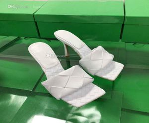 Slipper Luxury Women Sandals مصمم الكعب المنزلق Sliding Shicay Sley Green الشهيرة العلامة التجارية Pantoufle SDGV8392223