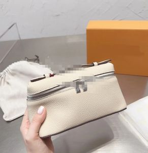 2024 Handväska kvinnors designer axelmönster kohud koppling plånbok färgglad mångfald med låda