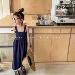 Jumpsuits Little girl smoking jumpsuit childrens sleeveless clothing for children aged 1 to 7 Y2405203BAJ