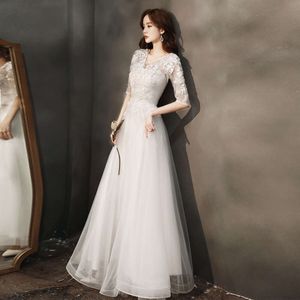 Evening Women's Banquet 2024 Autumn Temperament White Celebrity Texture Slim Fit Elegant Long Female Host Dress