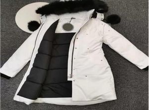 2021 Women down jacket Winter Coats Womens Casual Outdoor Canada Big Fur Collar Outwear Thicken high grade Windproof and warm Deta4200097