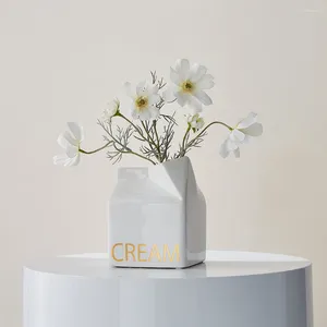 花瓶の家の装飾されたかわいい磁器ミルクカートン花瓶