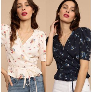 24 Spring and Summer Designer T Shirtss French Fragmented Flower Print V-neck Wrapped Body Waist Tie Tea Break Top Short Sleeved Shirt for Women Blouses Women Clothes