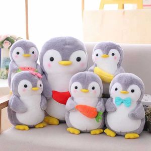 Doldurulmuş Peluş Hayvanlar 25/45cm Sevimli Karikatür Tutma Meyve Penguen Yumuşak Doldurma Oyuncak Peluş Hayvan Çıkartma Bebek Bebek Kız Çocuk Lover Doğum Günü Hediyesi D240520