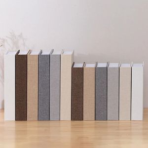 LINEN Fabric Dekorativ bok som används för modern stil Fake Book Decoration in Rooms soffbordsdekoration Hem Ytterligare dekoration 240508