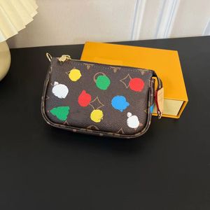 24SS Luxurys Women Card Leather Holders Wave Wallets Designers Color Bag Color Point Ladies Travel 16cm Coin with Purseギフトボックスb