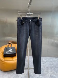 Denim Jeans Hosen Knie Skinny gerade Größe 28-40 Motorrad Trendy Long gerades High-End-Qualitäts-Lila Jeans Jean Männer Frauen Loch High Street Denim #190