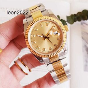 Designer Clean Watch Luxury 36mm 41mm amanti orologi Diamond da uomo Donne Gold Face Movimento automatico Spazzola orologio da polso Designer Ladies Watch