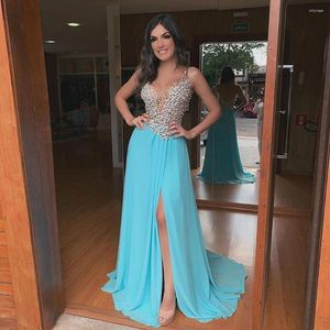 Party Dresses Elegant Blue A Line Chiffon Prom Dress 2024 Long Evening Gown Scoop ärmlös pärlor Sexig SIDE SITE SWEEP Train