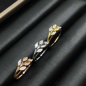 Designer Brand Precision High Quality New Product Leaf Ring Fashionabla personlighet hundra torn