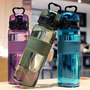 Vattenflaskor Sport Cup Bekväm plast bärbar behållare stor kapacitet utomhusflaska värmebeständig examen graderad