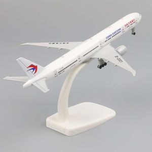 Metal aircraft model 20 cm 1:400 Eastern Airlines B777 replica alloy material with landing gear toys collectibles birthday gift