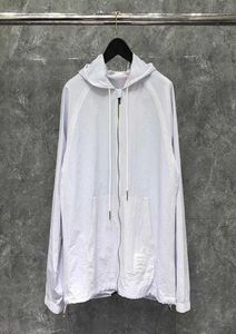 2021 Fashion Brand Jacket Men Cardigans Kläder Vit randig sport Uniform Spring Autumn Hooded Casual Coat X07101070909