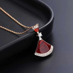 Buu Necklace Classic Charm Design Necklace Direct style necklace collar chain fanshaped white fritillary red agate with original gift box