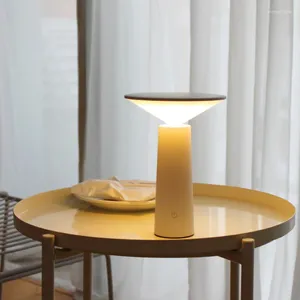 Bordslampor Nordisk stil LED -skrivbordslampa - USB -laddning Modern inredning Justerbar ljusstyrka idealisk för matrum