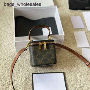 Factory Stores 75% Off 2024 New Leisure Leather Triumphal Arch Small Square Bag Cowhide Mini Waste Portable Box Crossbody WomensUHT6