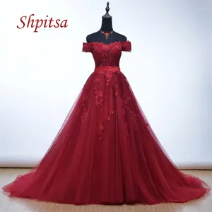 Sukienki imprezowe Elegancki czerwony, długi koronkowy wieczór na wesele Linia Plus w rozmiarze Tiul off Rame Formalne suknie