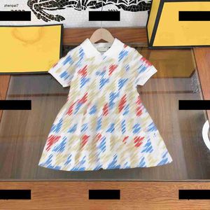 トップファッションデザインベビー服の子供用カジュアルスカートポロシャツドレス無料配送サイズ90-150 cm女の子プリンセスドレス新製品4月15