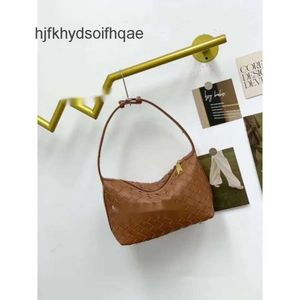 Bags Box Bag New Casual Simple Underarm Classic Wallace Womens Single Totes Fashion Venetas Purse Lunch Bottages Handheld Shoulder Lady 2024 Woven JKSD