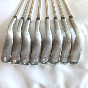 DHL UPS Fedex Nowe 8pcs Men Clubs Golf Irons Irons JPX923 Hot Metal Set 4-9pg Flex Steel Saft z osłoną głowy