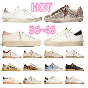 Högkvalitativ gyllene casual skor designer sneakers svart vit rosa glitter grå silver kvinnor män andningsbara tränare löpande sko låg klacklägenhet plattform