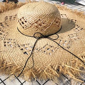 Hat de palha de verão Hollow Woman Beach Sun Female Big Eaves Casual Cor Solid Hair Edge Rafi 240515