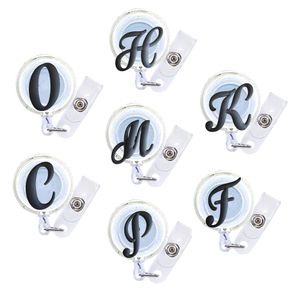 Nyhetsartiklar Black Large Letters Cartoon Badge Reel Infällbart sjuksköterska ID -kort Roligt för sjuksköterskor Holder med klipp söta rullar Holder La Otai7