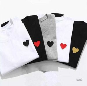 Play Mens T Shirts European American Popular Small Embroidery Red Heart love tshirt Tshirts Men Women Couples T-shirt cdg JJH0